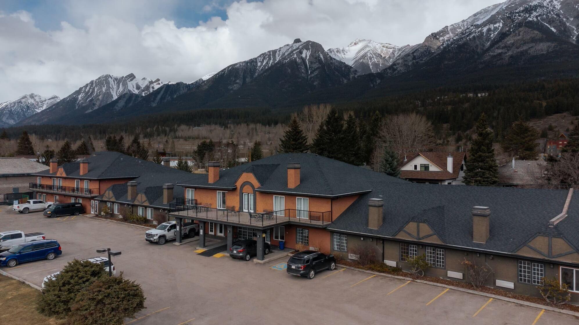 Northwinds By Basecamp Canmore Exterior foto